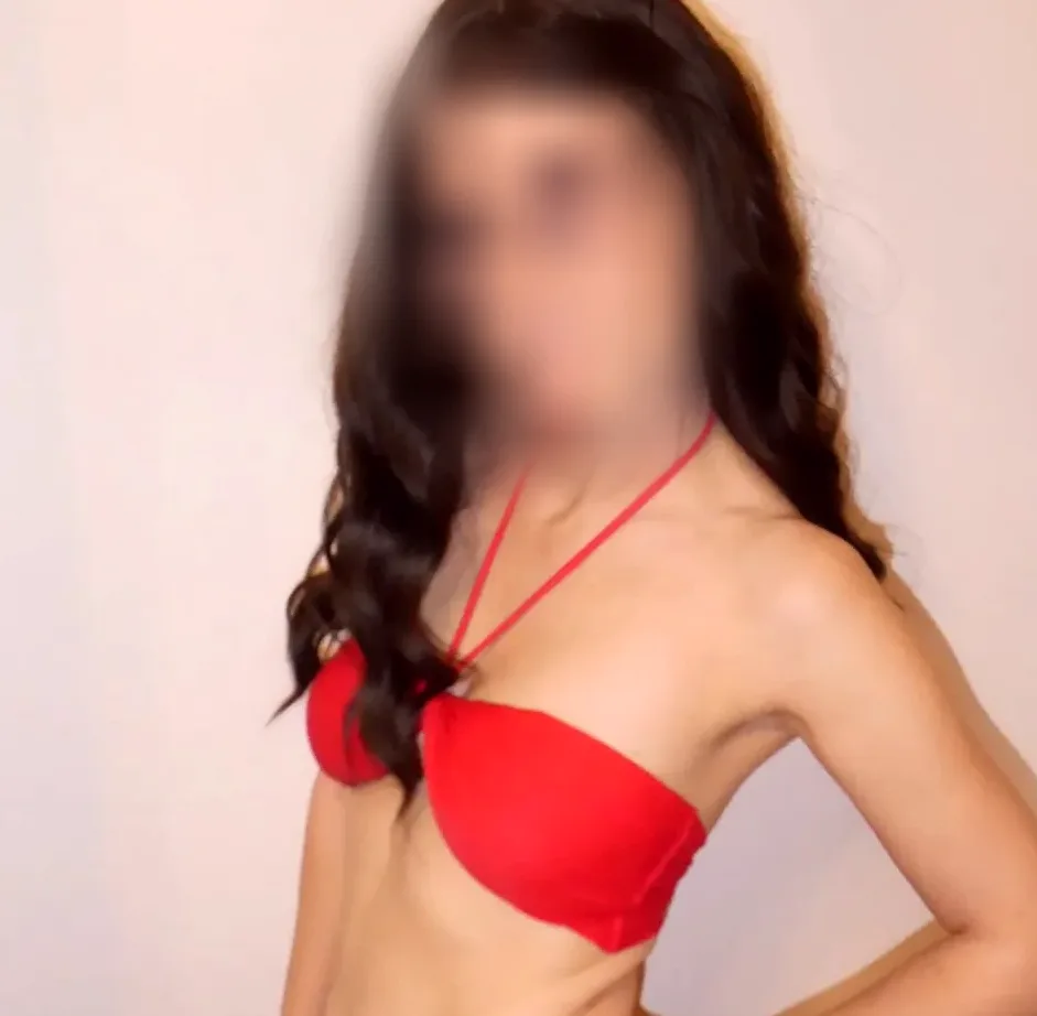 Helena, 26